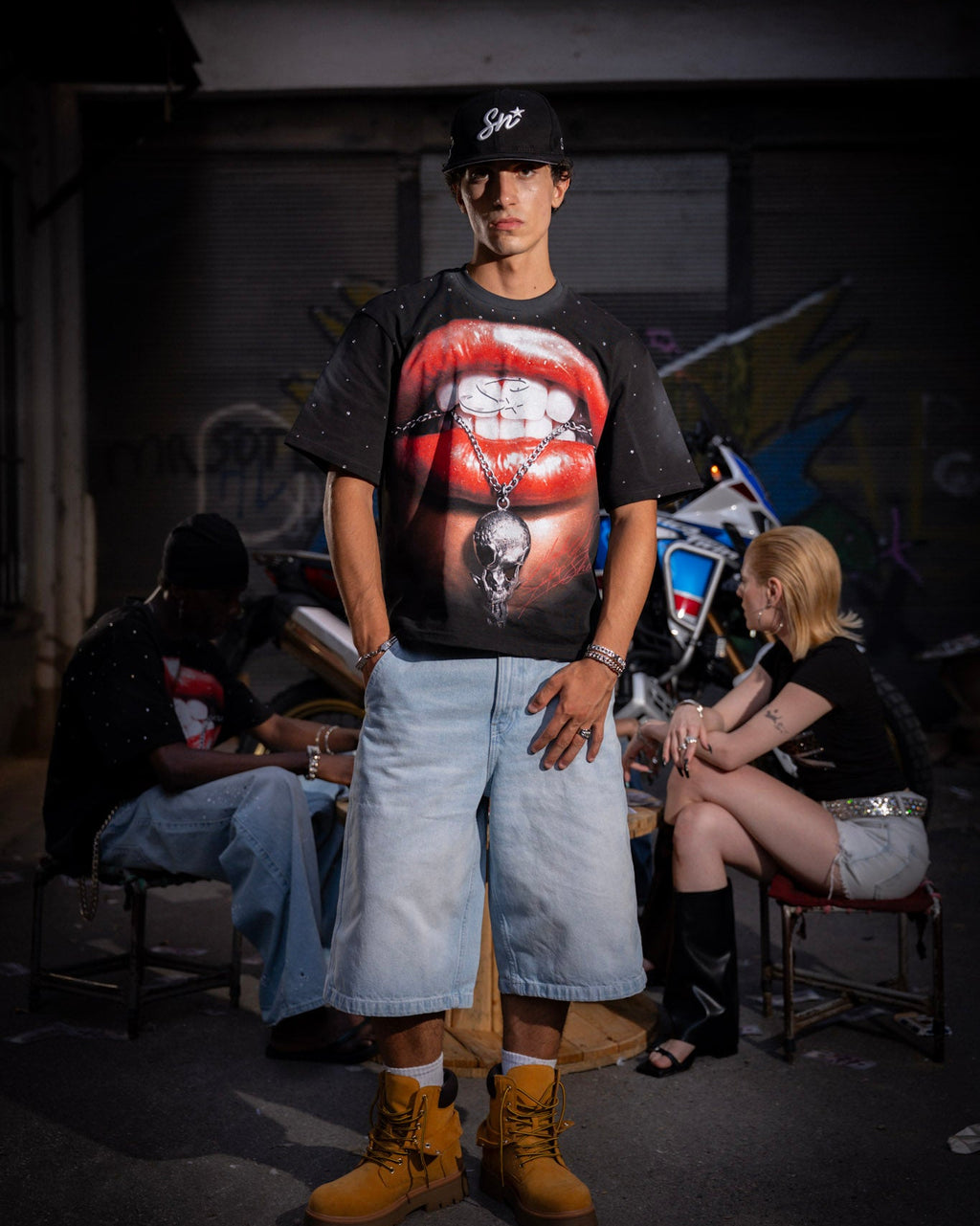 Lips Boxy Fit T-Shirt Sheen Studios®