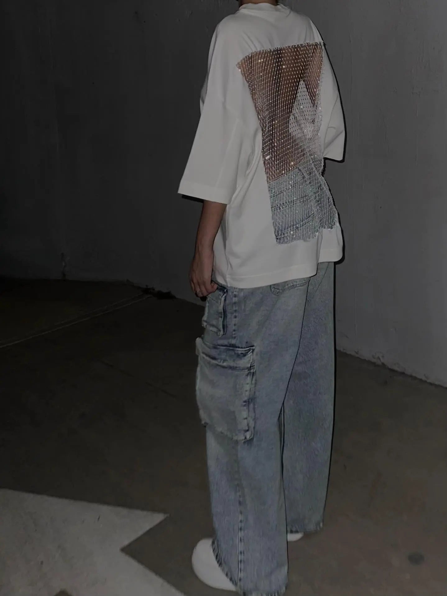 Beyaz Crystal Sırt Parıltılı T-Shirt Sheen Studios®