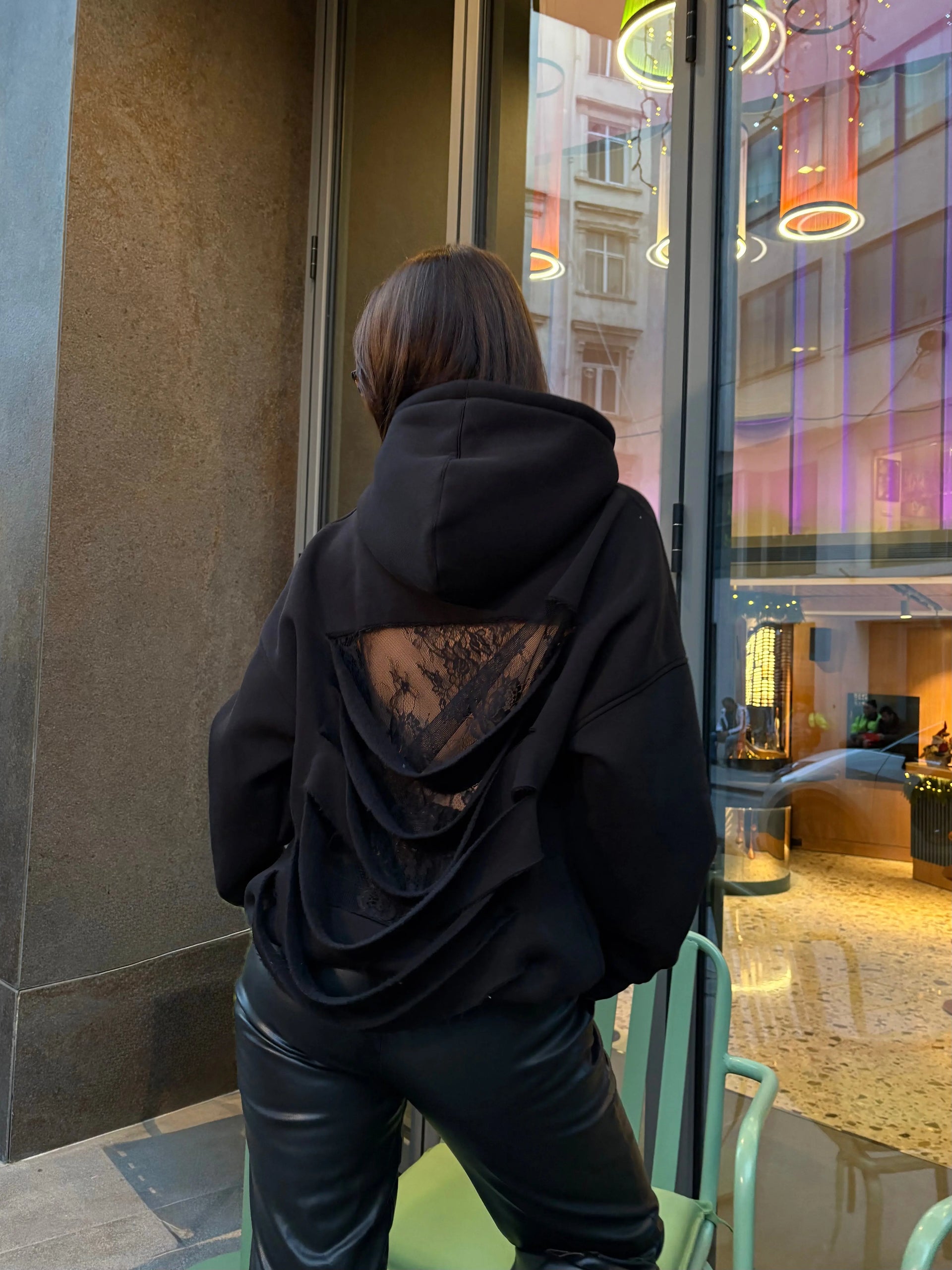 BACK CUT DANTEL HOODİE Sheen Studios®