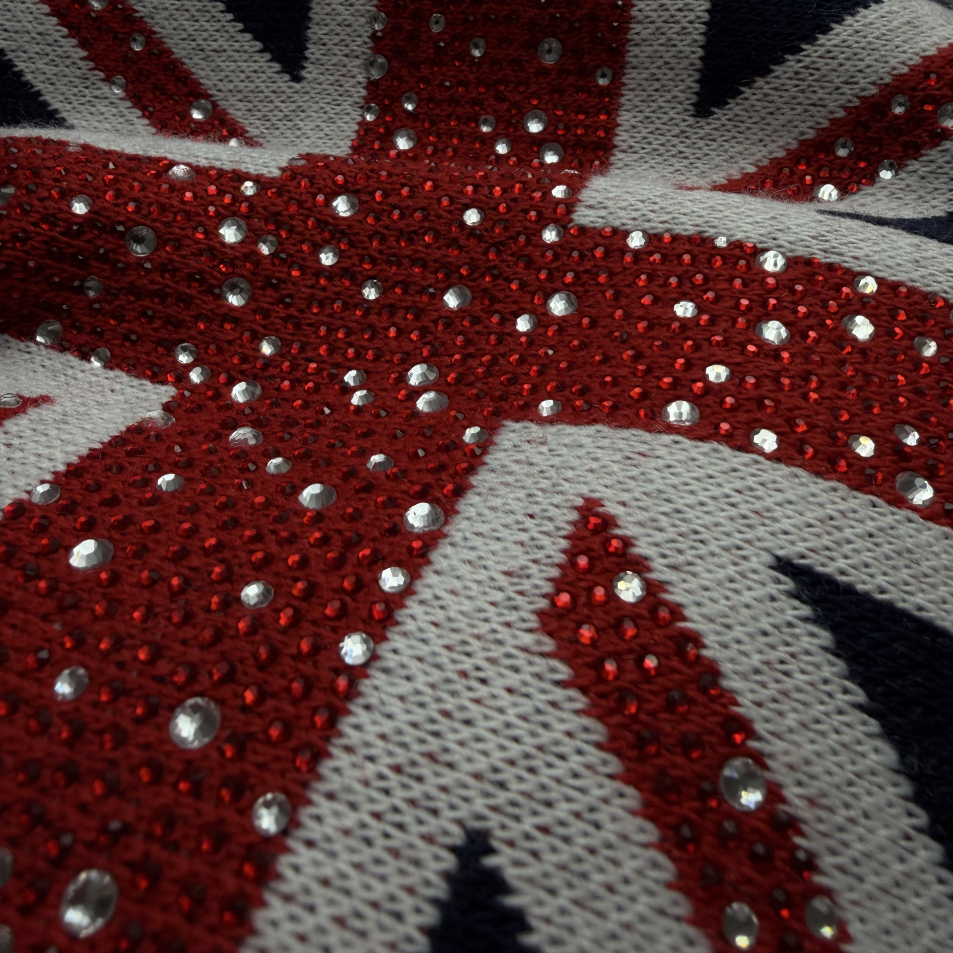 Y2k İngiltere Crystal Beanie W1 Sheen Studios®