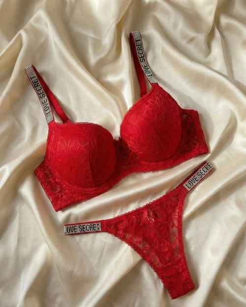Love Secret Kırmızı Dantel Takım Sheen Studios®