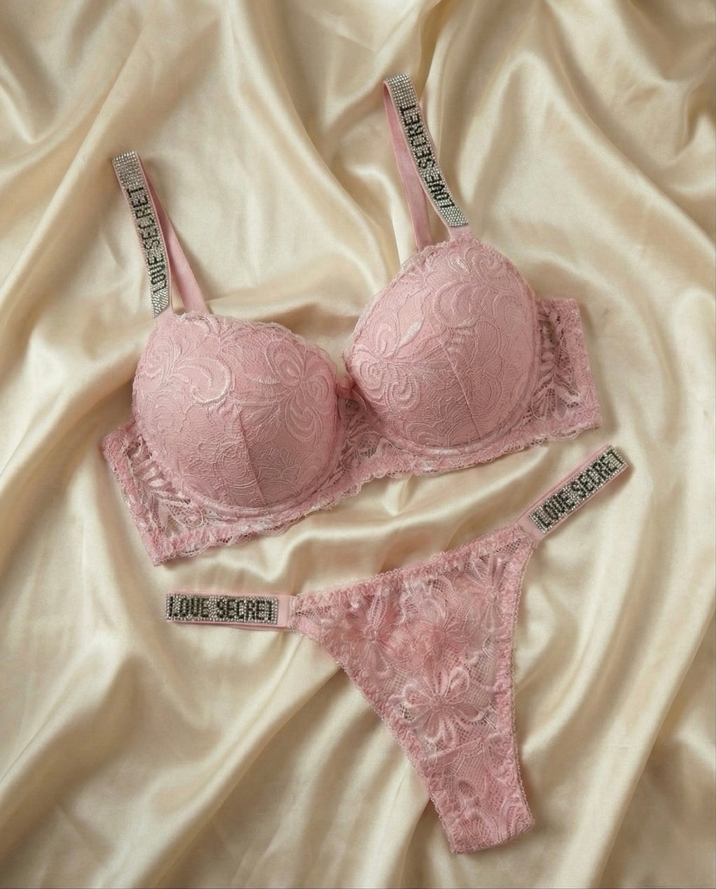 Love Secret Pudra Pembe Dantel Takım Sheen Studios®