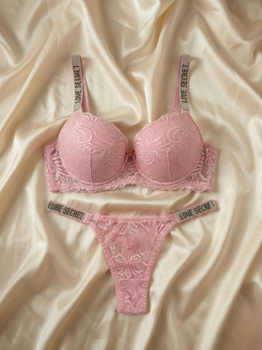 Love Secret Pudra Pembe Dantel Takım Sheen Studios®